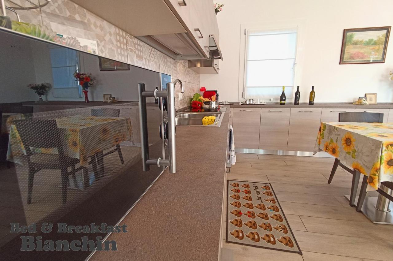 B&B Bianchin Via Trieste 67 Fiumicello-Villa Vicentina Sant'Antonio  外观 照片